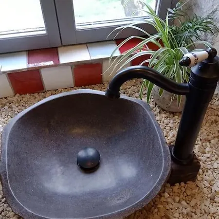 La Des Colibris Rieupeyroux (Aveyron)